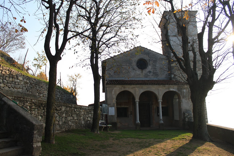 Madonna Del Corno